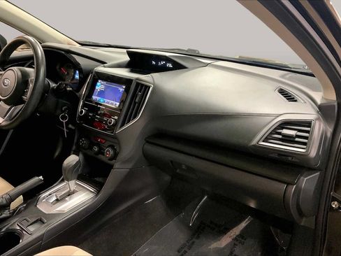 Used 2017 Subaru Impreza 2.0i AWD/4WD image 17