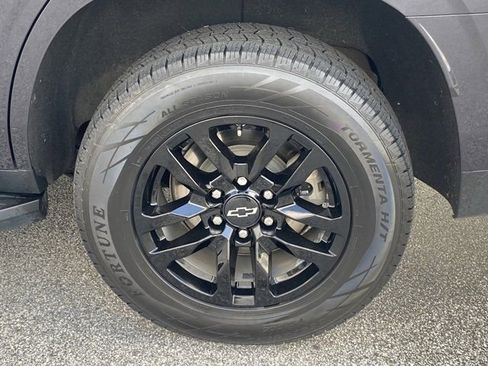 Used 2024 Chevrolet Tahoe LT image 31