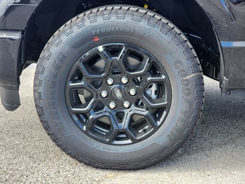 New 2026 Ford F150 XLT w/ FX4 Off-Road Package AWD/4WD image 9