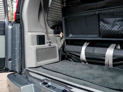 Used 2023 Chevrolet Express 2500 image 55