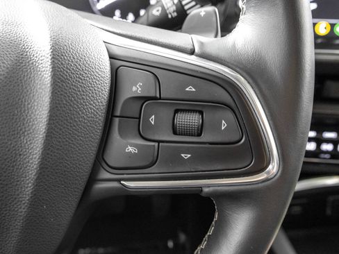 Used 2023 Buick Envision Essence AWD/4WD image 26