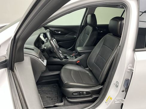 Used 2020 GMC Terrain SLT w/ Preferred Package image 9