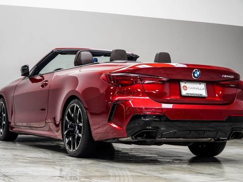 Used 2025 BMW M440i Convertible w/ Premium Package image 14