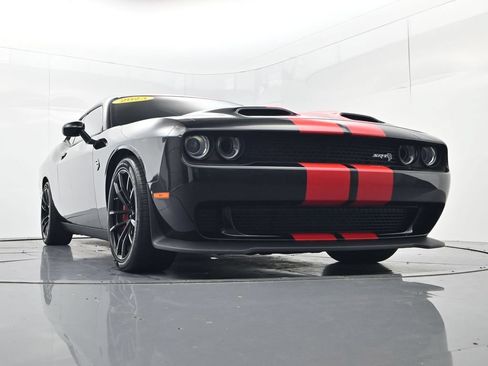 Used 2023 Dodge Challenger SRT Hellcat RWD image 53