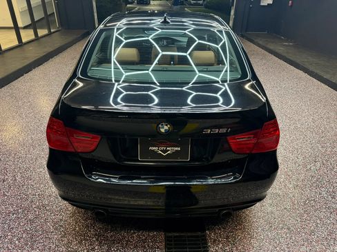 Used 2011 BMW 335i xDrive Sedan AWD/4WD image 7