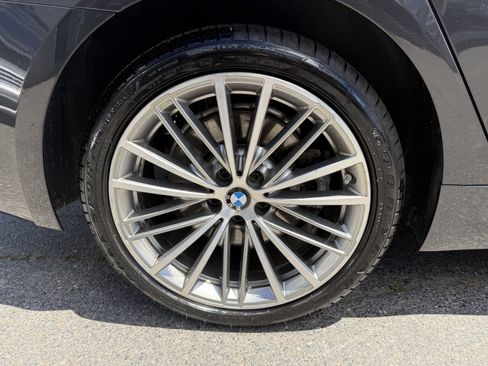 Used 2020 BMW 540i xDrive AWD/4WD image 13