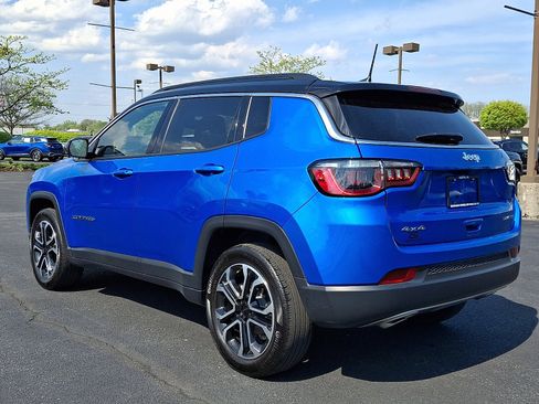 Used 2023 Jeep Compass Limited AWD/4WD image 6