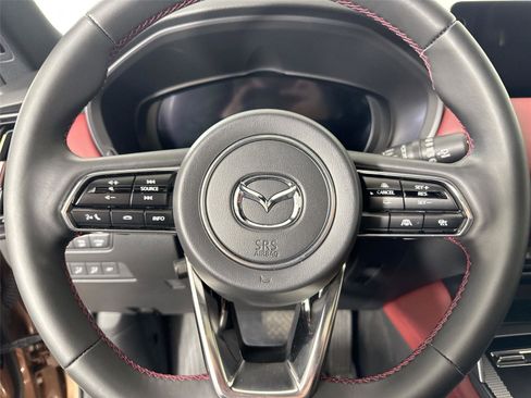 Certified 2025 MAZDA CX-70 3.3 Turbo S w/ Premium Package image 17