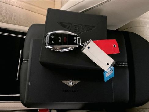 New 2026 Bentley Continental GTC AWD/4WD image 34