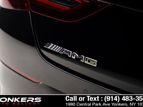 Used 2025 Mercedes-Benz CLA 35 AMG 4MATIC image 32