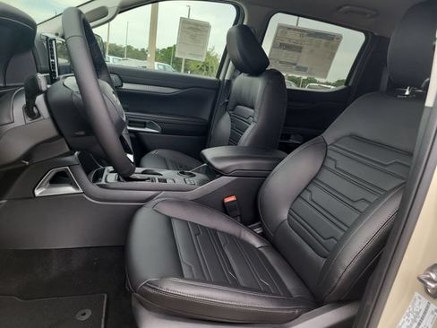 New 2026 Ford Ranger Lariat RWD image 19