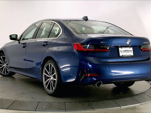 Used 2021 BMW 330i xDrive Sedan w/ Premium Package AWD/4WD image 10