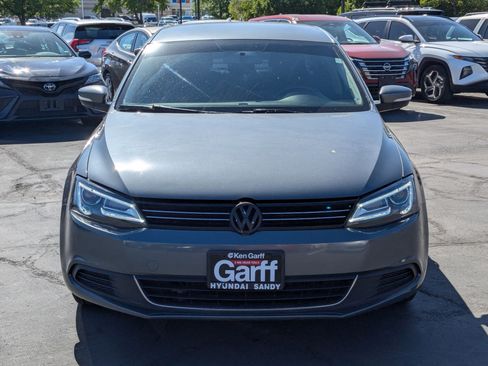 Used 2014 Volkswagen Jetta TDI FWD image 11