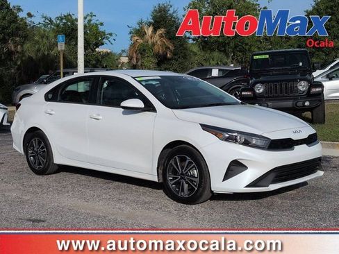 Used 2024 Kia Forte LXS FWD image 1