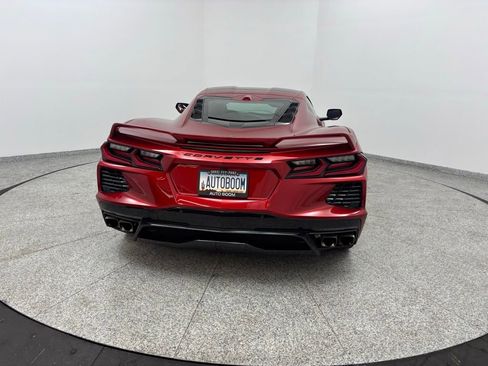 Used 2021 Chevrolet Corvette Stingray w/ Z51 Performance Package image 11