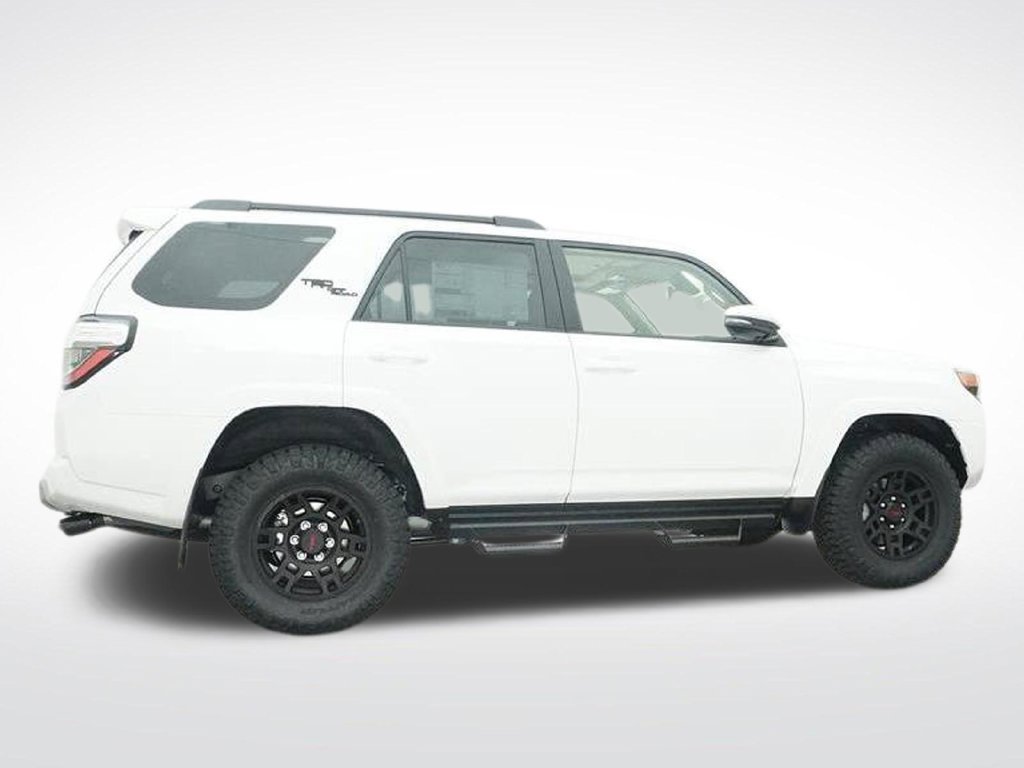 Used 2024 Toyota 4Runner TRD Off-Road Premium w/ Moonroof Package AWD/4WD image 30