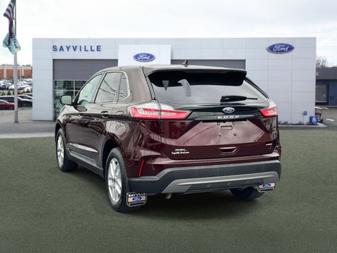 Used 2024 Ford Edge SEL w/ Convenience Package image 5