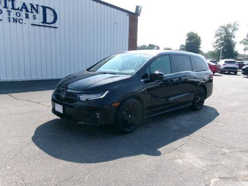 Used 2025 Honda Odyssey Sport-L image 2