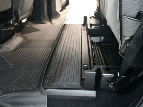 Used 2020 Ford F250 XLT w/ Snow Plow Prep Package image 41