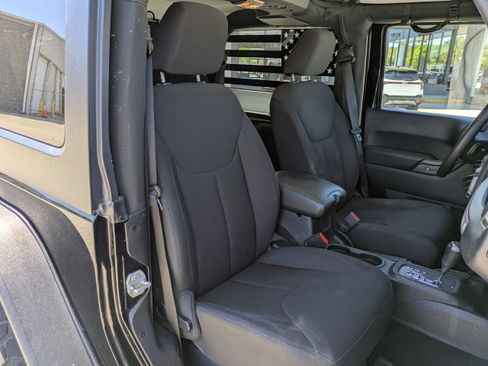 Used 2018 Jeep Wrangler Sport image 47