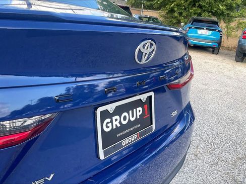 Used 2025 Toyota Camry SE FWD image 30