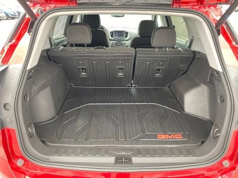 Certified 2023 GMC Terrain SLE w/ Driver Convenience Package image 20