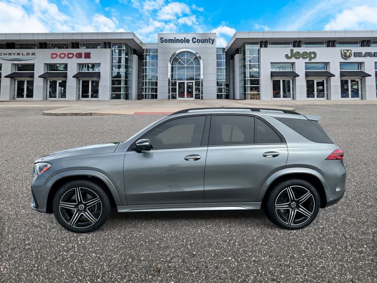 Used 2026 Mercedes-Benz GLE 450 4MATIC image 5