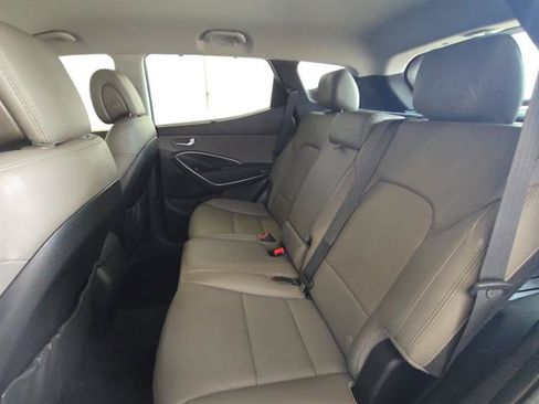 Used 2018 Hyundai Santa Fe Sport FWD image 16