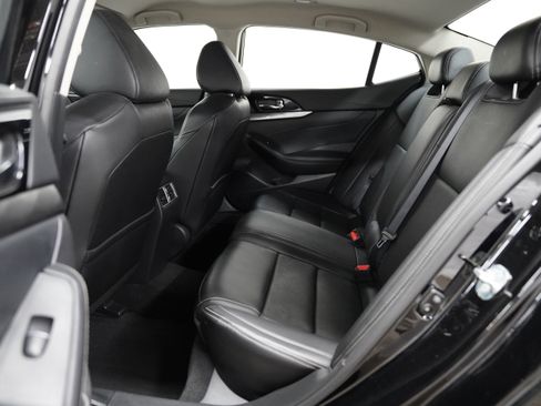 Used 2023 Nissan Maxima SV w/ Floor Mat Group image 5