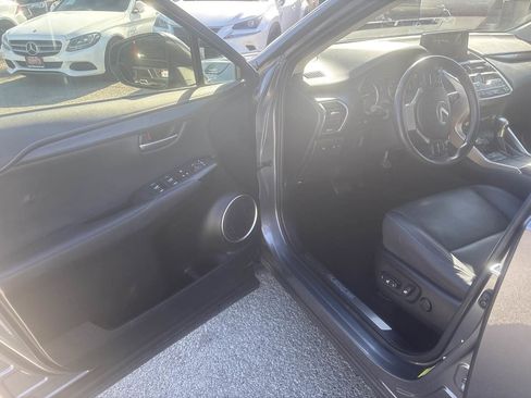 Used 2018 Lexus NX 300 image 5