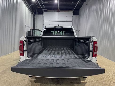 Used 2022 RAM 1500 Limited AWD/4WD image 5