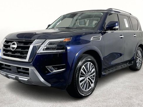 Used 2023 Nissan Armada SL w/ Captain's Chairs Package RWD image 15