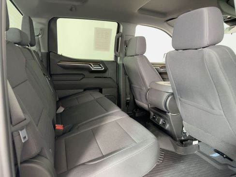 Used 2025 Chevrolet Silverado 1500 LT Trail Boss image 29