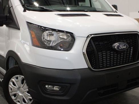 Used 2024 Ford Transit 250 Low Roof w/ Exterior Upgrade Package image 33