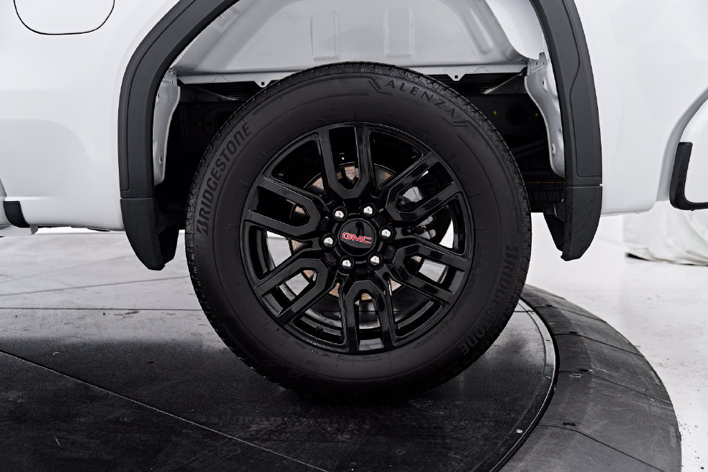 Used 2025 GMC Sierra 1500 Elevation RWD image 30
