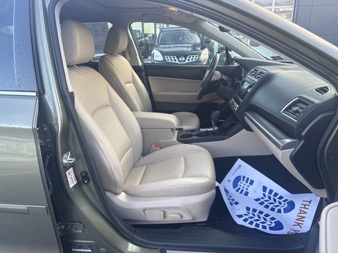 Used 2016 Subaru Outback 2.5i Limited image 10