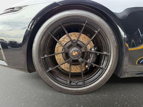 Used 2026 Porsche 911 Targa 4 GTS image 19