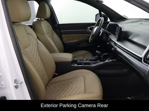 Used 2024 Kia Sorento SX Prestige w/ Olive Brown Leather Package AWD/4WD image 18