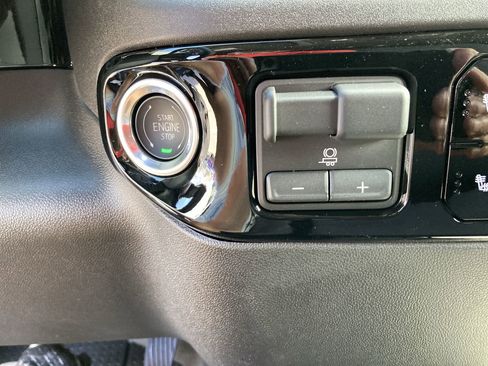 New 2026 Chevrolet Silverado 1500 LT w/ All Star Edition Plus image 37