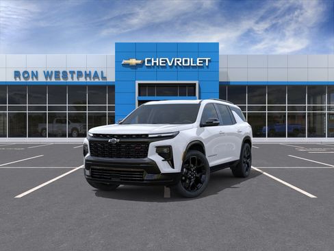 New 2026 Chevrolet Traverse RS w/ LPO, Floor Liner Package AWD/4WD image 8