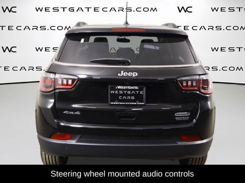 Used 2022 Jeep Compass Latitude image 4