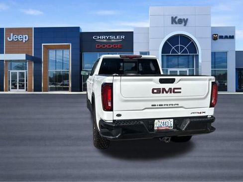 Used 2026 GMC Sierra 1500 AT4X image 10