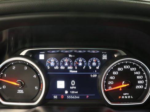 Used 2021 Chevrolet Silverado 2500 High Country image 12