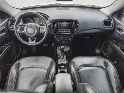 Used 2018 Jeep Compass Limited AWD/4WD image 19