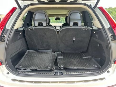 Certified 2024 Volvo XC90 B6 Plus w/ Protection Package Premier AWD/4WD image 35