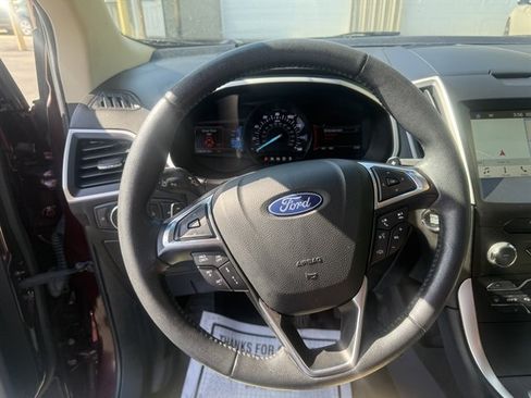 Used 2018 Ford Edge SEL w/ Equipment Group 201A AWD/4WD image 13