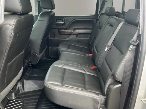 Used 2018 GMC Sierra 1500 SLT AWD/4WD image 29