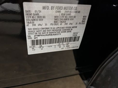 Used 2024 Ford Edge SEL image 26