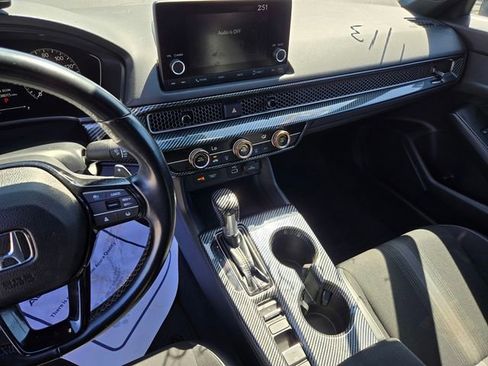 Used 2022 Honda Civic Sport image 22