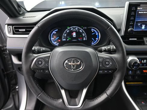 Used 2021 Toyota RAV4 XSE AWD/4WD image 15